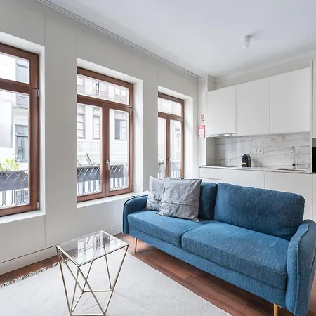 Guestready - Almada Downtown - 1f Apartment *