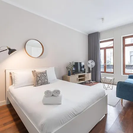 Guestready - Almada Downtown - 1f *