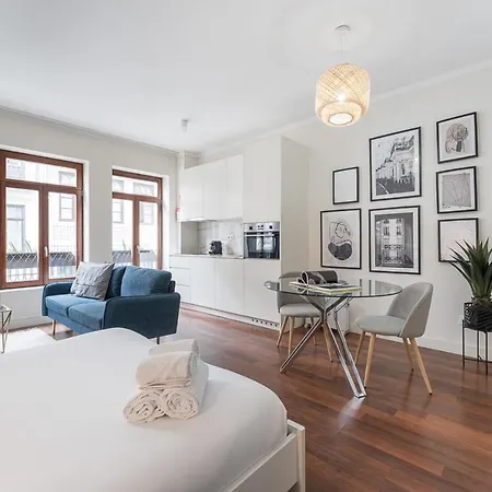 Guestready - Almada Downtown - 1f Apartment